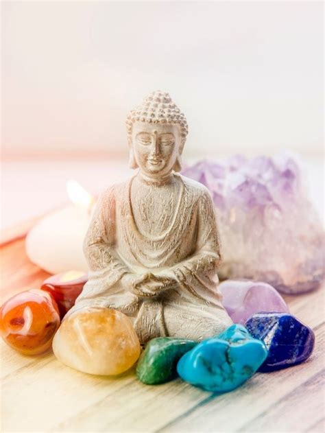 Chakra Stones and Crystals for Chakra Healing: Usage and Healing Properties