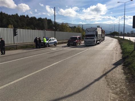 Amasya Da Hafif Ticari Ara Ile Otomobil Arp T Ki I Yaraland