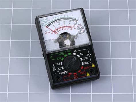 Getting Started With Your Multimeter Make Multimeter Electrical