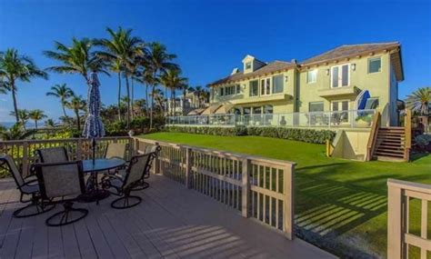 Million Oceanfront Mansion In Hillsboro Beach Fl Homes Of The Rich