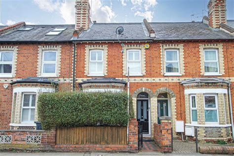 Hemdean Road Caversham Reading 3 Bed Terraced House £524 000