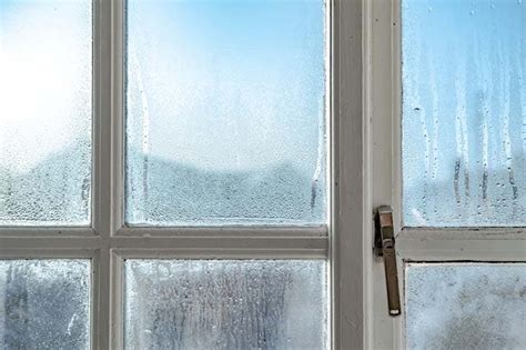 Il Trucco Per Isolare Le Finestre Dal Freddo Riduce Drasticamente La