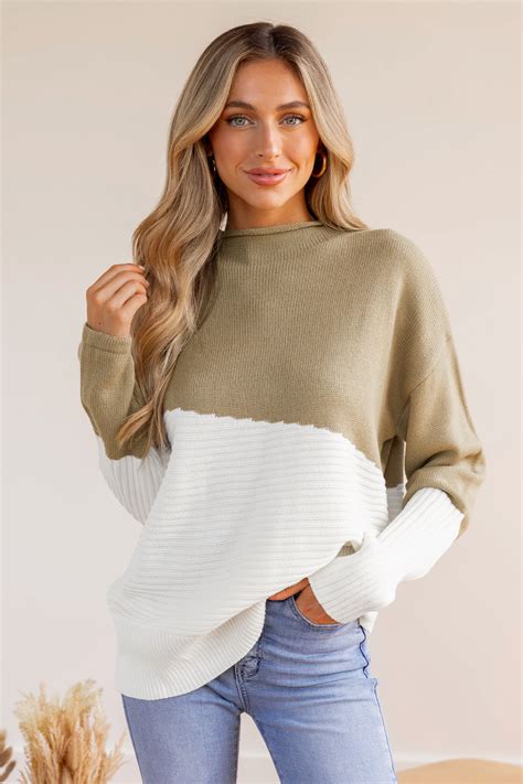 Ribbed Colorblock Mock Neck Sweater