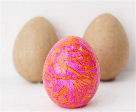 Decoupaged Papier Mache Egg Using Decopatch Paper Easter Crafts Diy