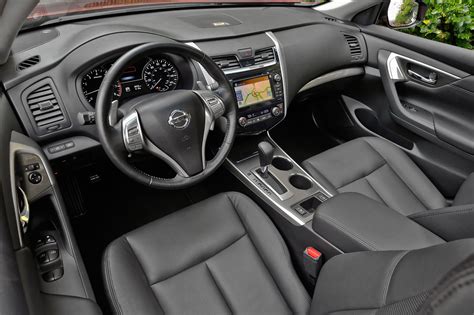 2014 Nissan Altima Front Interior View Motor Trend En Español