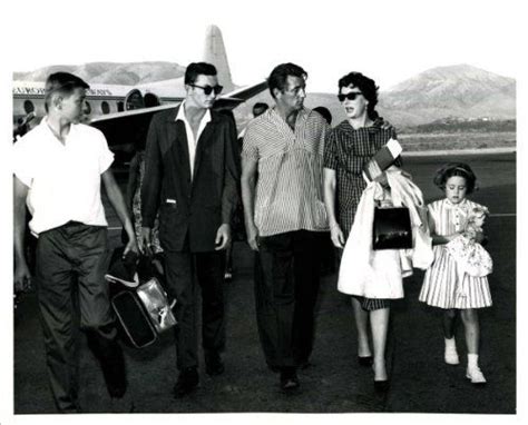 Bob Meeting With His Sons Chris And James Wife Dorothy And Daughter