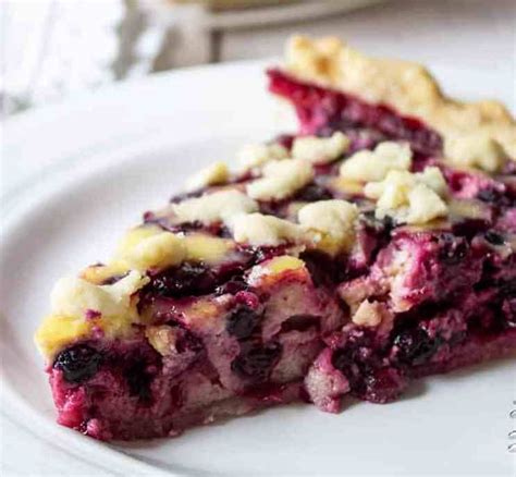 Delicious Huckleberry Custard Based Pie Recipe Huckleberry Recipes Delicious Huckleberry