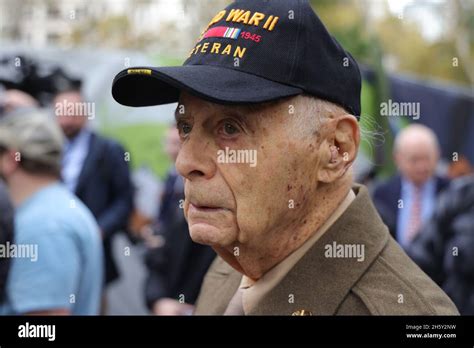 New York Nyusa 11th Nov 2021 World War Ii Veteran Arnold Strauch