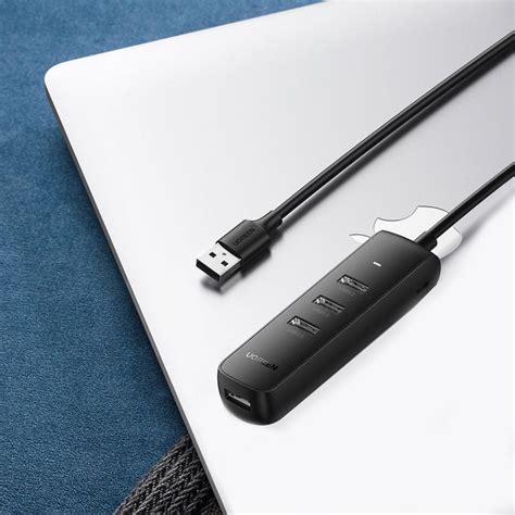 HUB Ugreen Rozdzielacz USB 4x USB 3 0 Gen 1 Z Portem Zasilania USB C