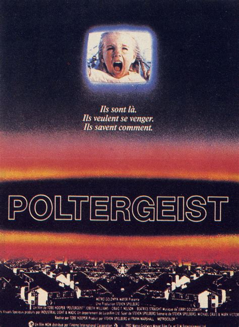 Poltergeist (1982) - la critique du film