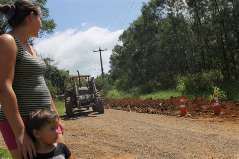 Depois De Anos Fam Lias De Est Ncia Velha V O Ter Rede De Gua