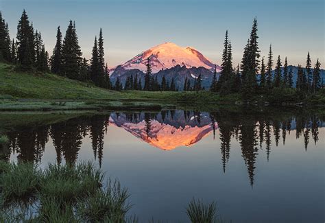 Why Mount Rainier Could Be The Most Deadly Us Volcano Insidehook