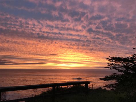 Big Sur winter sunsets are some of the best sunsets : r/BigSur