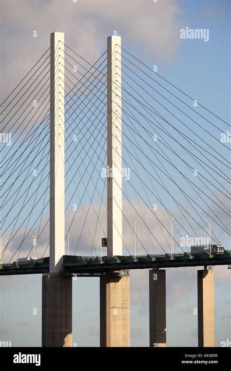 Dartford crossing hi-res stock photography and images - Alamy