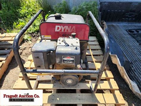 Dyna 6000 Generator With 11hp Briggs And Stratton Engine Running Order