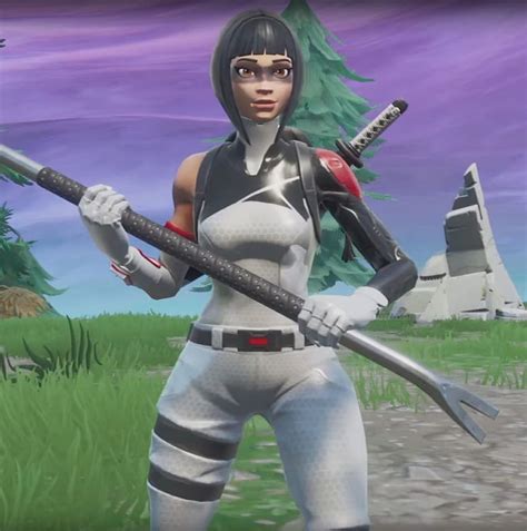 Shadow Ops Skin Receives Flashy New White Style Option In Fortnite