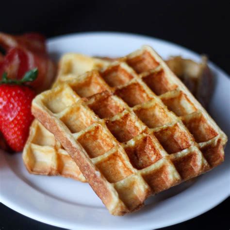 Easy French Toast Waffles Recipe