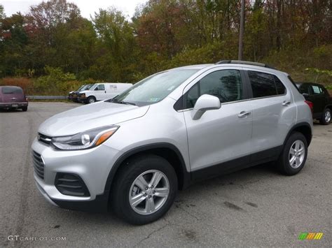 2018 Silver Ice Metallic Chevrolet Trax LT AWD 123489603 Photo 3