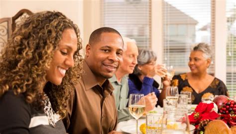 White People Thanksgiving Vs Black People Thanksgiving