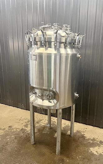 Used Sold USED 250 GALLON JACKETED TANK REACTOR 316 STAINLESS STEEL