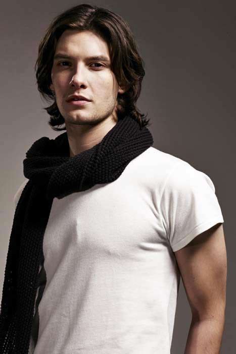 Colírios Modelos E Estilosos Long Hair Styles Men Ben Barnes Boys