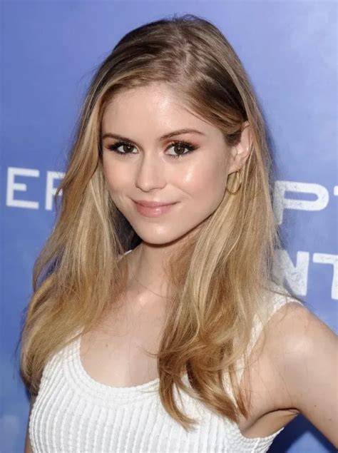 Erin Moriarty Sexy And Hot Bikini Pictures Woophy