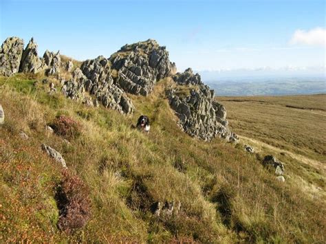 Jagged Outcrop Jonathan Wilkins Geograph Britain And Ireland