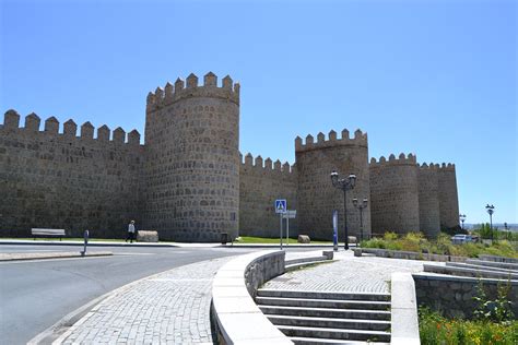 Muralla De Ávila Ávila Castilla Y León España Junio De Emilio