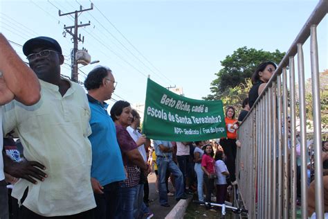 Beto Richa cadê a escola de Santa Terezinha APP Sindicato Foz