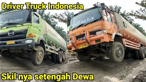 Driver Truck Indonesia Skil Nya Setengah Dewa Youtube