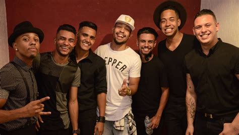 Grupo de pagode Sambashow lança novo álbum no Rio