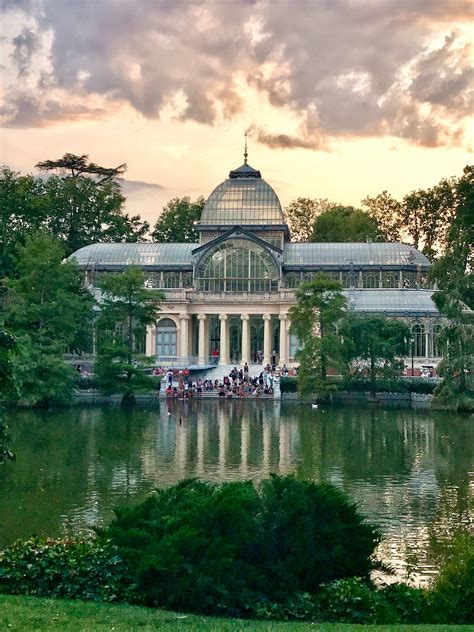 Palacio De Cristal Parque Del Retiro Madrid Parque Del Retiro Madrid Palacio De Cristal