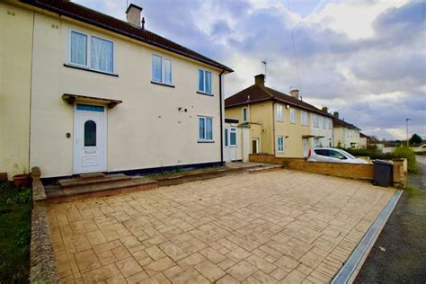 3 Bed Semi Detached House To Rent In Maplin Road Leicester Le5 £1 100