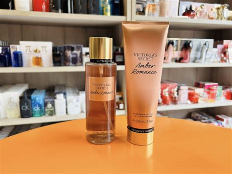 Kit Victorias Secret Amber Romance Hidratante Ml Body Splash Ml