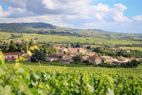 Le Village et ses hameaux Commune de Villié Morgon