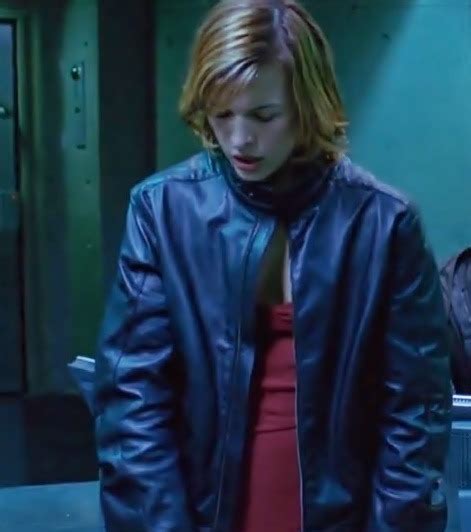 Alice Abernathy Resident Evil Movie Photo Fanpop