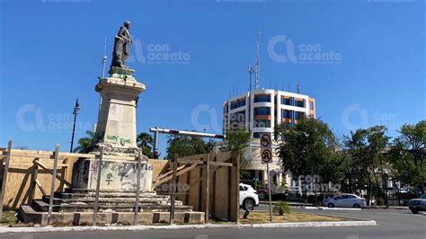 Inician trabajos de restauración a monumentos de Paseo de Montejo Con