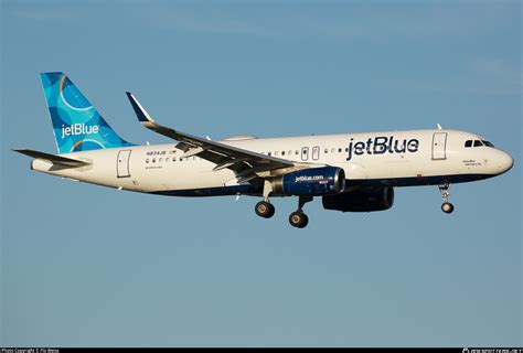 N834JB JetBlue Airbus A320 232 WL Photo By Flo Weiss ID 1602414