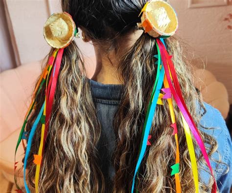 Prendedor de Cabelo Mini Chapéu e Fitas Festa Junina c 2 Foll