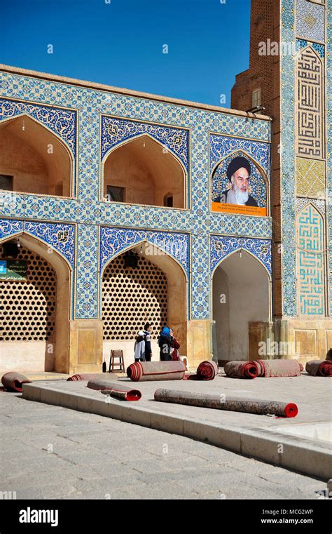 Jameh Mosque Isfahan Iran Stock Photo Alamy