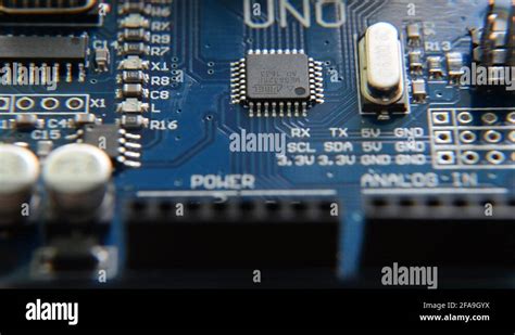 Arduino Uno Board Microcontrolle Stock Video Footage Alamy