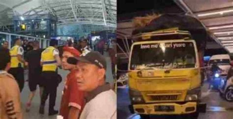 Viral Video Bule Bawa Kabur Truk Terobos Pintu Tol Masuk Bandara Bali