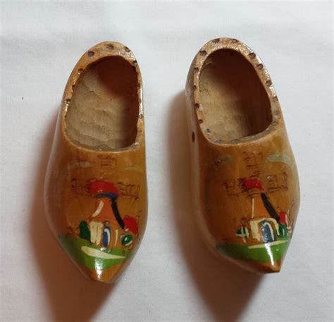 Vintage Hand Made Miniature Dutch Wooden Shoes Klompen Dokkum