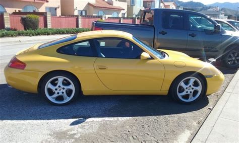 Speed Yellow 996 1999 Porsche 911 Carrera