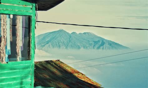 Pasar Setan Di Gunung Indonesia Mitos Yang Diyakini