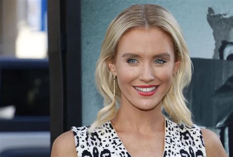 Nicky Whelan At Premiere Of Lights Out Stock Editorial Photo