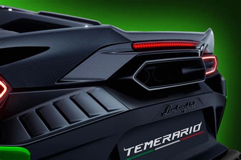 Lamborghini Temerario Says Farewell V10 Hello Twin Turbo V8 PHEV