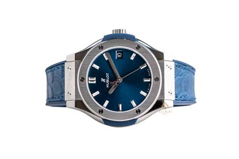 Đồng Hồ Hublot Classic Fusion 581 Nx 7170 Lr Gia Bảo Luxury