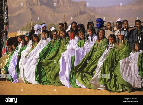 Libia Desierto Sahara Región De Fessan Ghat Festival Las Mujeres