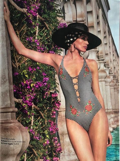 Hot Sexy Nieves Alvarez Bikini Pics